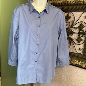 EUC Lands' End Blue Casual Button Down Shirt  - Wrinkle Free  Sz 14
